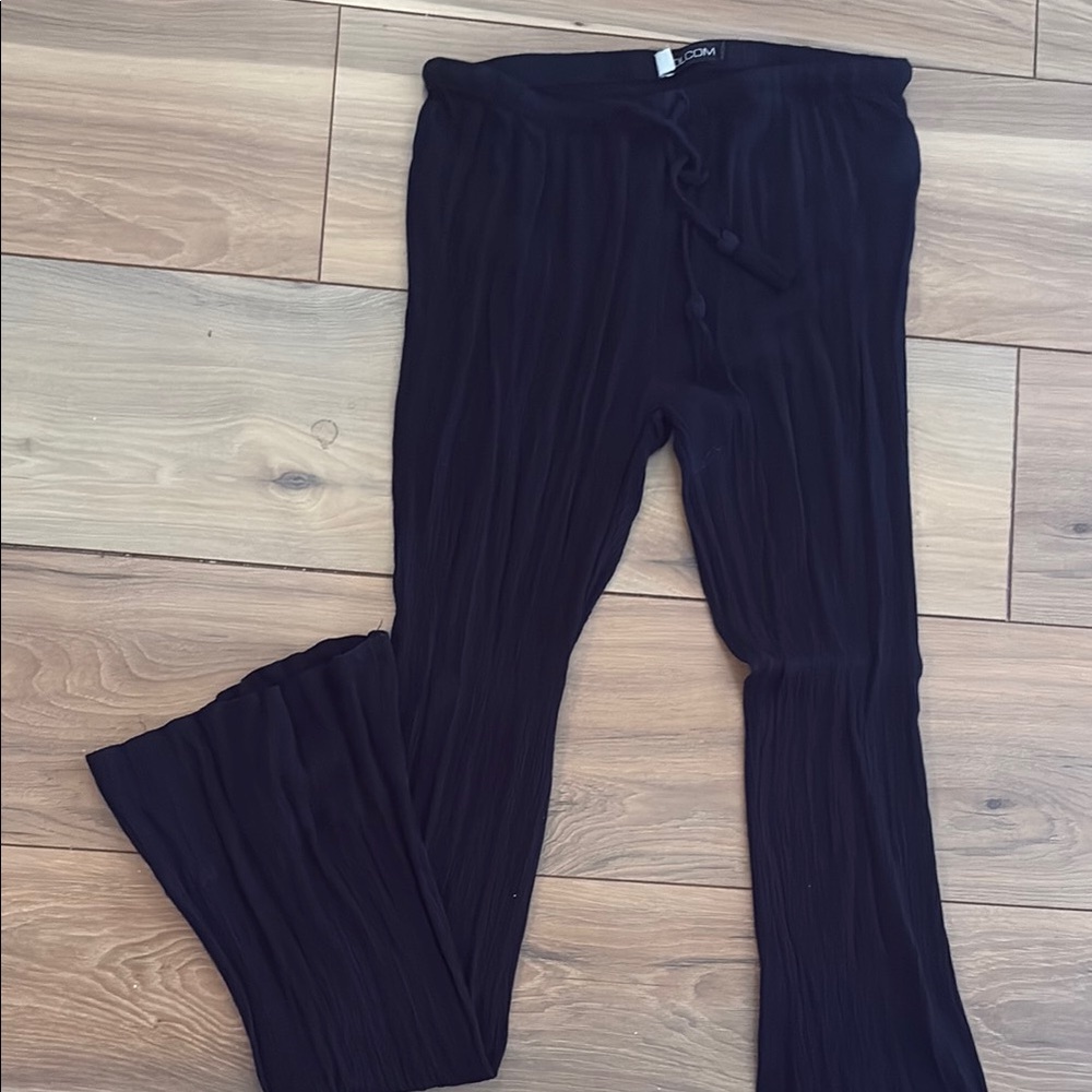 Volcom Black Flare Pants